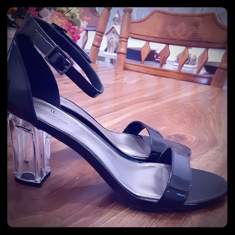 Worthington Belleview size 11